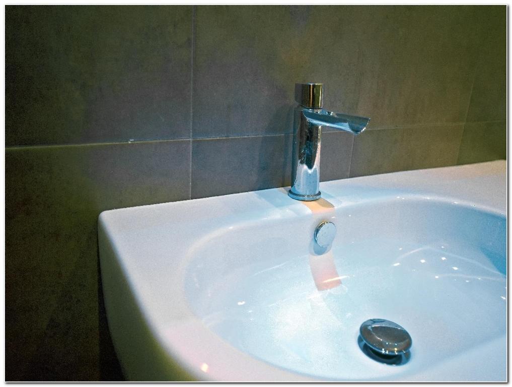Hotel Veronese Cerignola Bagian luar foto